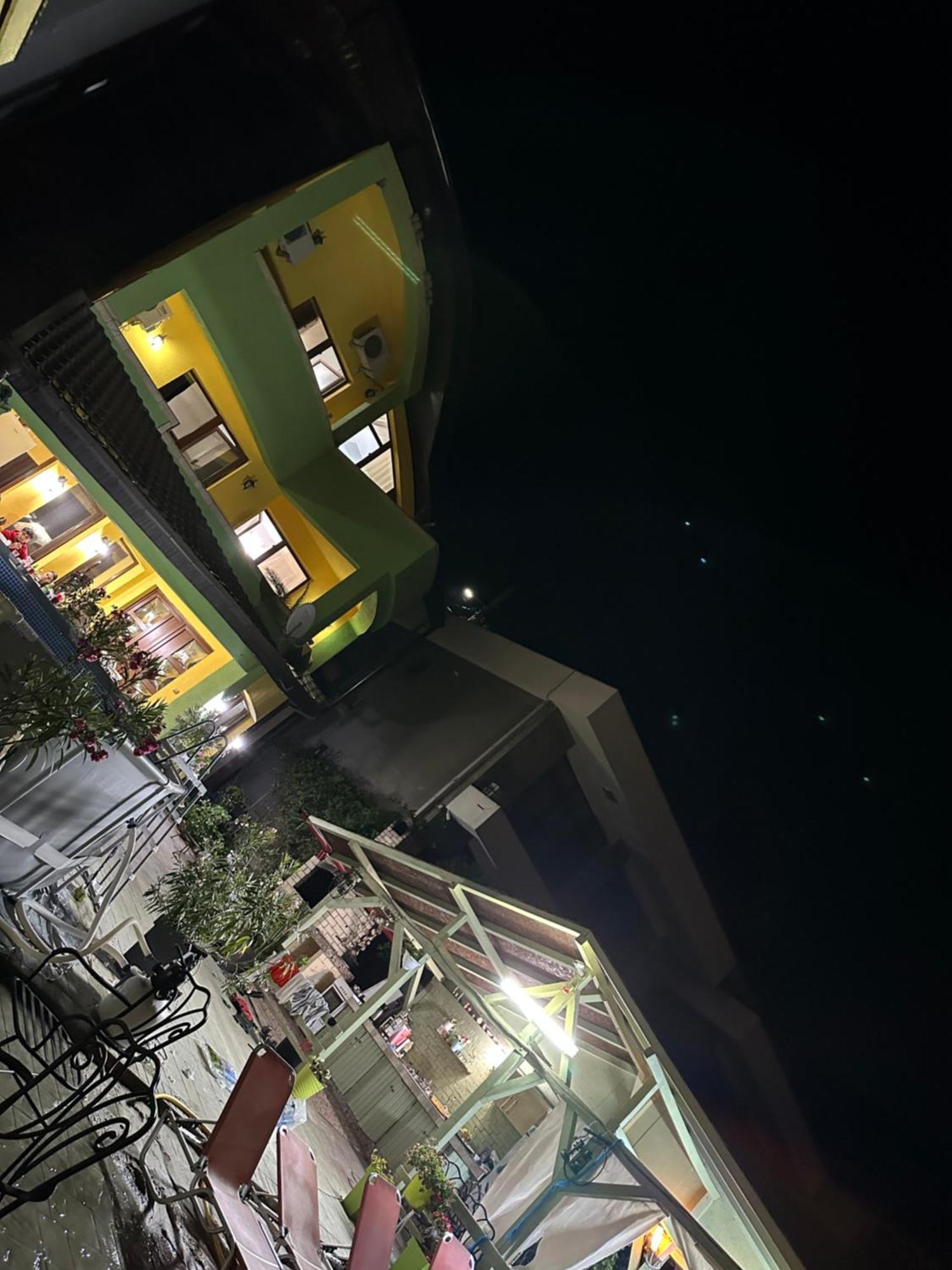 Vila Victor Dubova Exterior foto