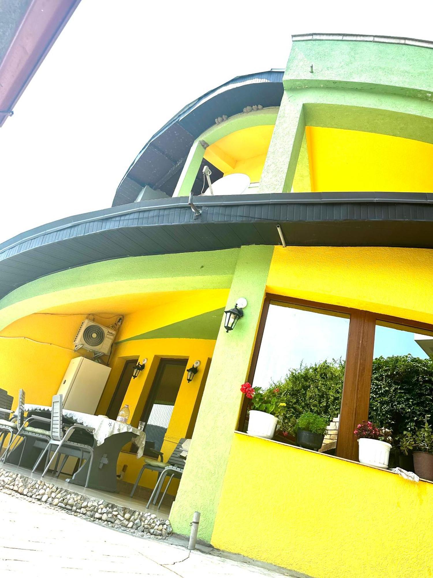 Vila Victor Dubova Exterior foto